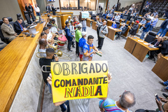 Movimentação de plenário. Liga Carnavalesca e blocos comparecem na sessão e fazem apresentação