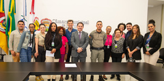 O ato de lançamento ocorreu no Salão Adel Carvalho e contou com a presença do presidente da Casa, vereador Hamilton Sossmeier (PTB)