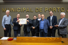 Solenidade ocorreu no Plenário Otávio Rocha