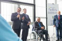 Presidente Hamilton Sossmeier e vereadores Alvoni Medina e Airto Ferronato participam da Abertura Exposição 50 Anos de história - FADERS Acessibilidade e Inclusão
