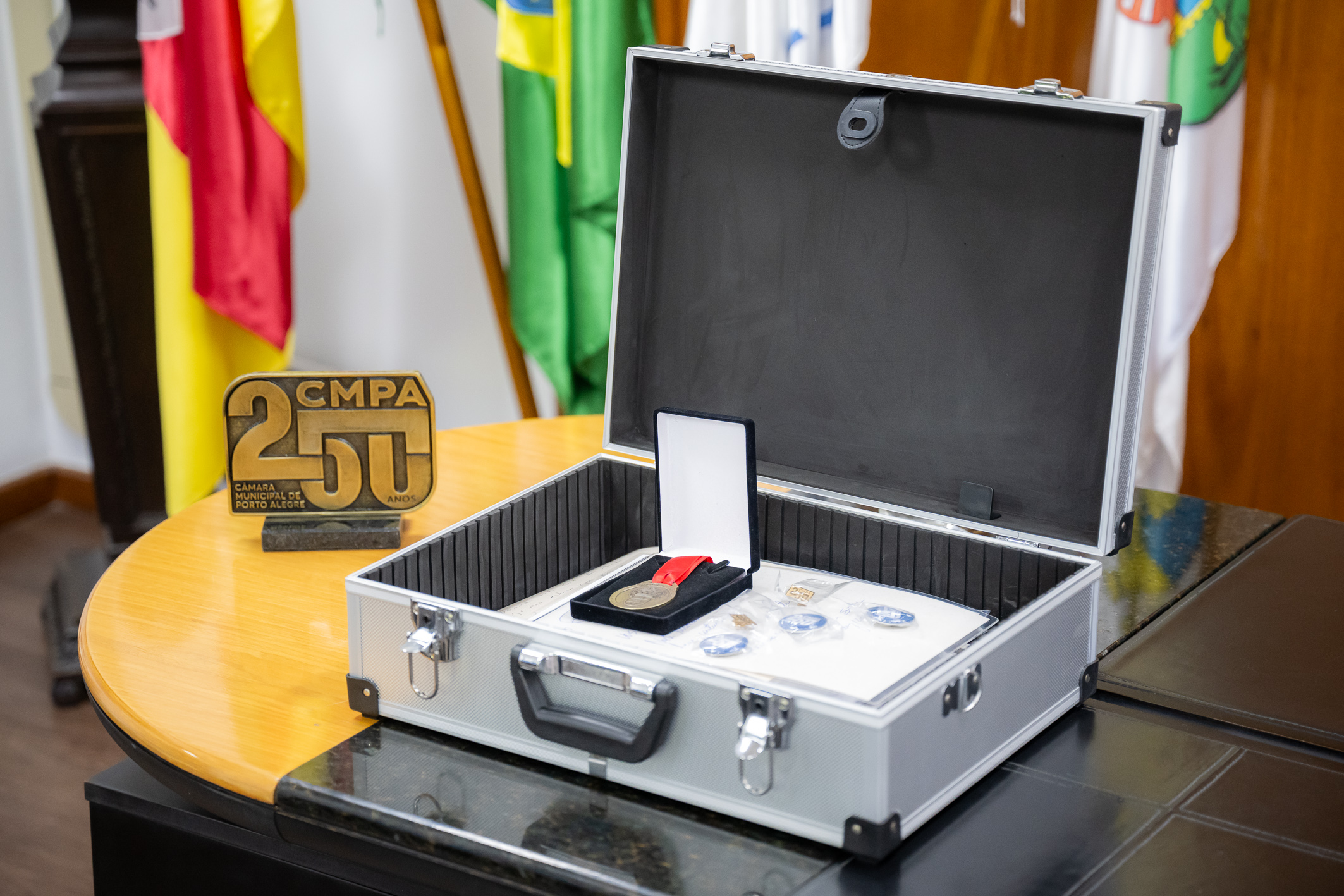 A ideia é que o baú só seja aberto em 2073, quando a Câmara celebrará 300 anos