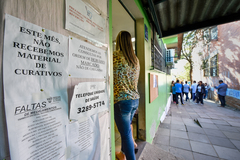 Murais de postos seriam utilizados para informar sobre serviços 