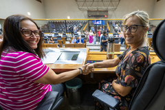 Cláudia Araújo e Fernanda Barth, presidente e vice da CPI