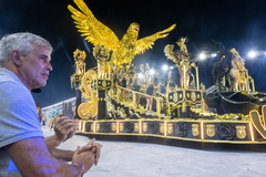Pinheiro acompanhou desfile das escolas do Carnaval de Porto Alegre