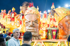 Presidente Mauro Pinheiro e vereadores prestigiam o segundo dia de desfiles das Escolas de Samba do Carnaval 2024 no Porto Seco.