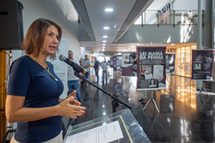 Vereadora Comandante Nádia representa o presidente Mauro Pinheiro na abertura da exposição "Amor não combina com dor".