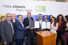 Cerimônia ocorreu no Paço Municipal