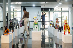 Associação dos Escultores do Estado do Rio Grande do Sul (AEERGS) exibe obras na exposição POA Pinta Pet.