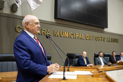 Sessão Solene de Outorga da Comenda Porto do Sol à Rádio Guaíba pelos seus 67 anos, proposta pelos vereadores José Freitas, Alvoni Medina e Mari Pimentel.