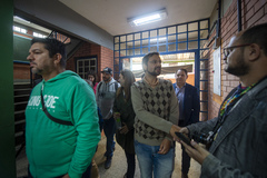 Visita conjunta entre CECE e CUTHAB na EMEF América, devido a denúncia de risco de desabamento.