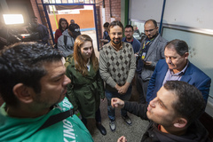 Visita conjunta entre CECE e CUTHAB na EMEF América, devido a denúncia de risco de desabamento.
