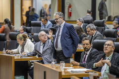 Movimentação em Plenário nesta quarta-feira