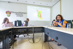 As experiências das atuações das emultis no município de Porto Alegre. Proponete Ver.ª Psicóloga Tanise Sabino.